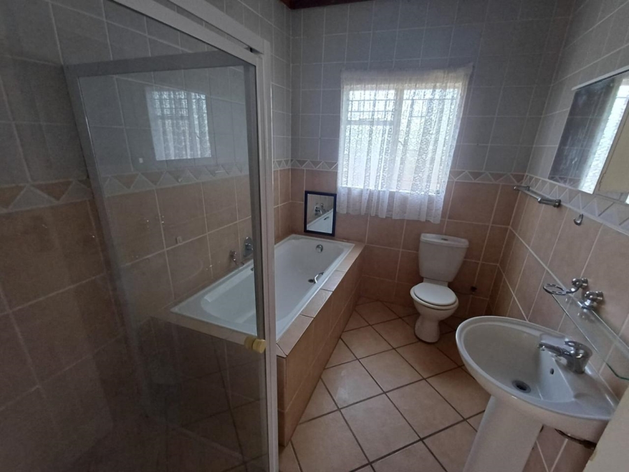 To Let 2 Bedroom Property for Rent in Wilkoppies North West